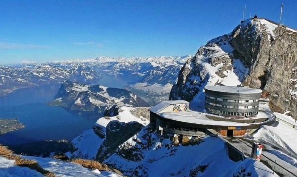 Gunung Pilatus: Puncak Ketinggian dan Keindahan di Jantung Swiss