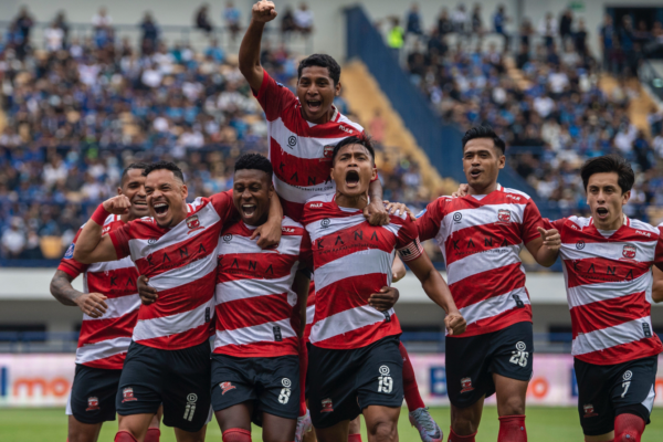 Madura United: Perjalanan Gemilang Tim Pendatang Baru di Liga Indonesia